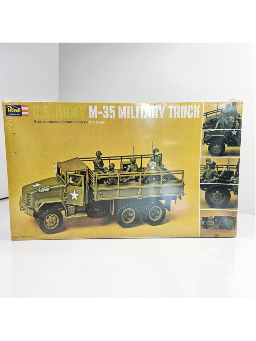 SEALED Vintage 1971 Revell U.S. Army M-35 Military Truck Model Kit 1/40 Scale US
